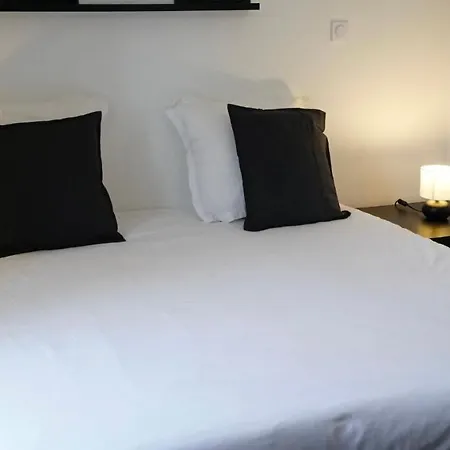 La Des Sables Bed & Breakfast